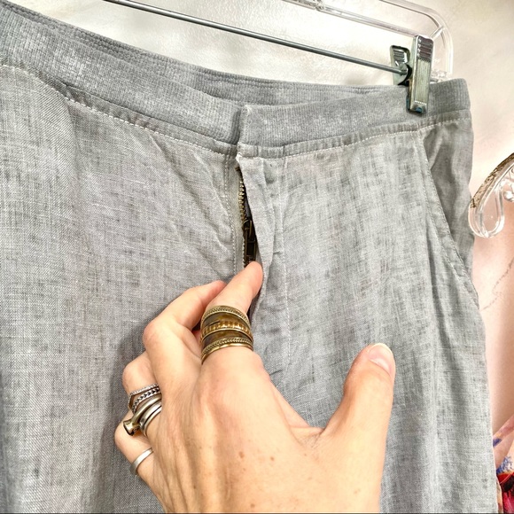 Sweet LINEN wide leg pants w raw edge🤍 - Picture 6 of 9